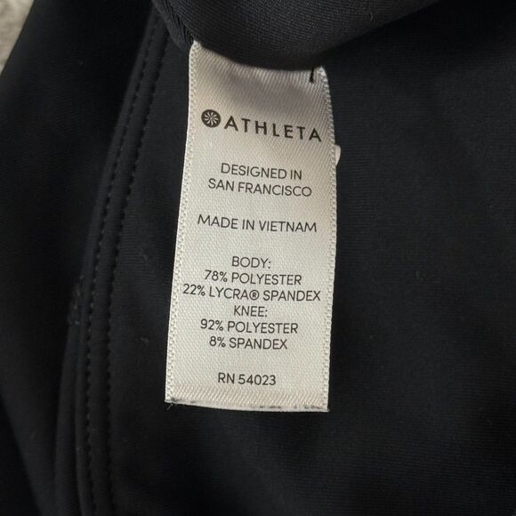 ATHLETA Mesh Contender Capri Leggings M Black Zip Pockets Athletic EUC B2 - Picture 6 of 6